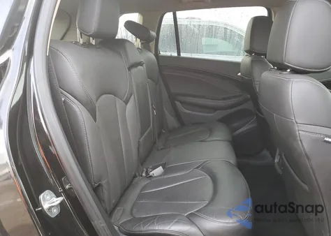 2018 Buick Envision Essence из США, поврежденный, VIN LRBFX1SA2JD010605